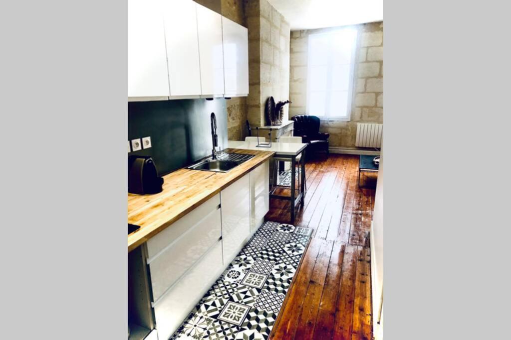 Au Coeur De Libourne Apartman Kültér fotó